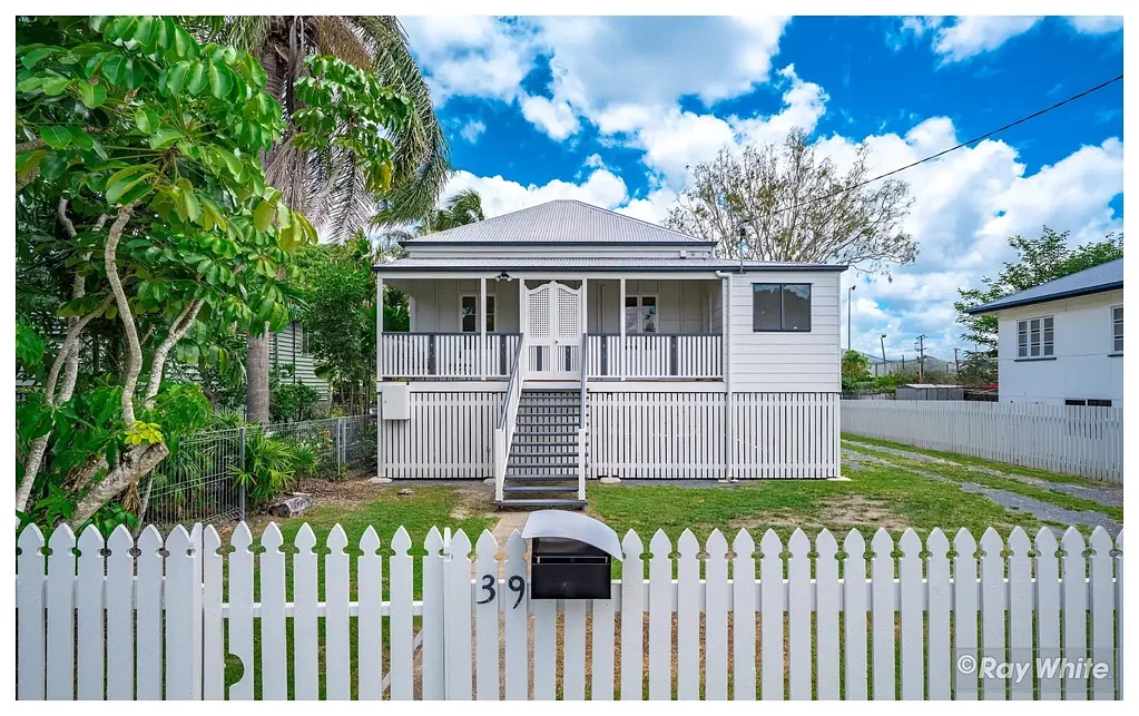 39 Burnett Street, Berserker, QLD 4701
