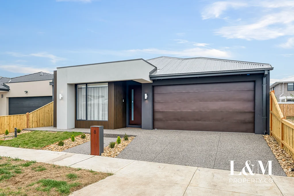 8 Machine Street, Sunbury, VIC 3429