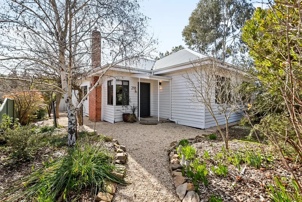 Chewton 3Moenga Mid-Century Magic With a Contemporary Twist