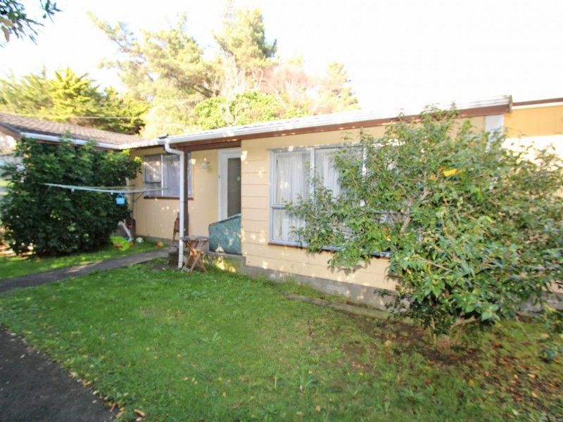 2/52 Awatea Street, Porirua East, Porirua, 2 कमरे, 1 बाथरूम