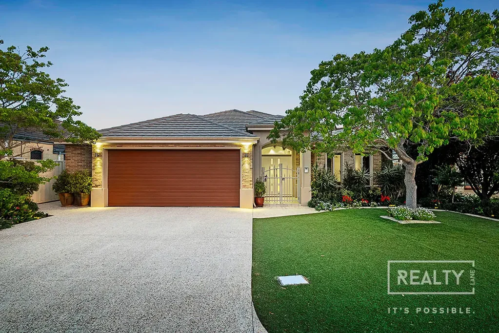 Stirling 4બેડરૂમ Space, Style & Comfort