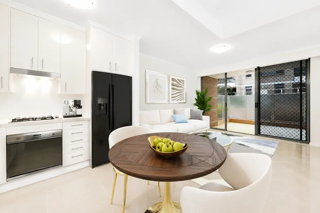 Spacious One-Bedroom Apartment with Separate Study and Resort-Style Facilities