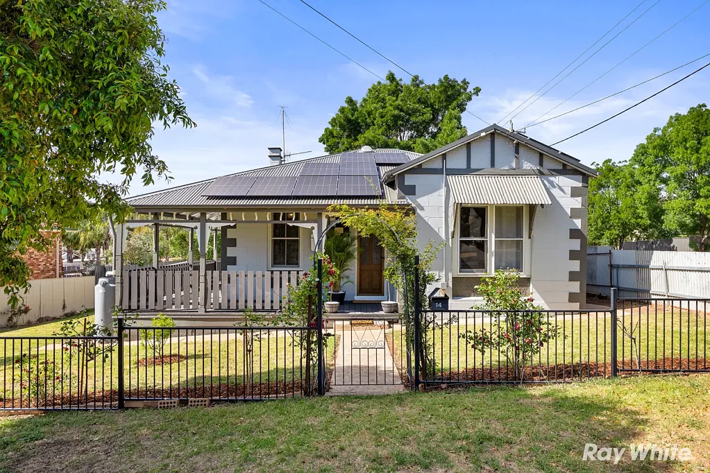 14 Wardle Street, Junee, NSW 2663