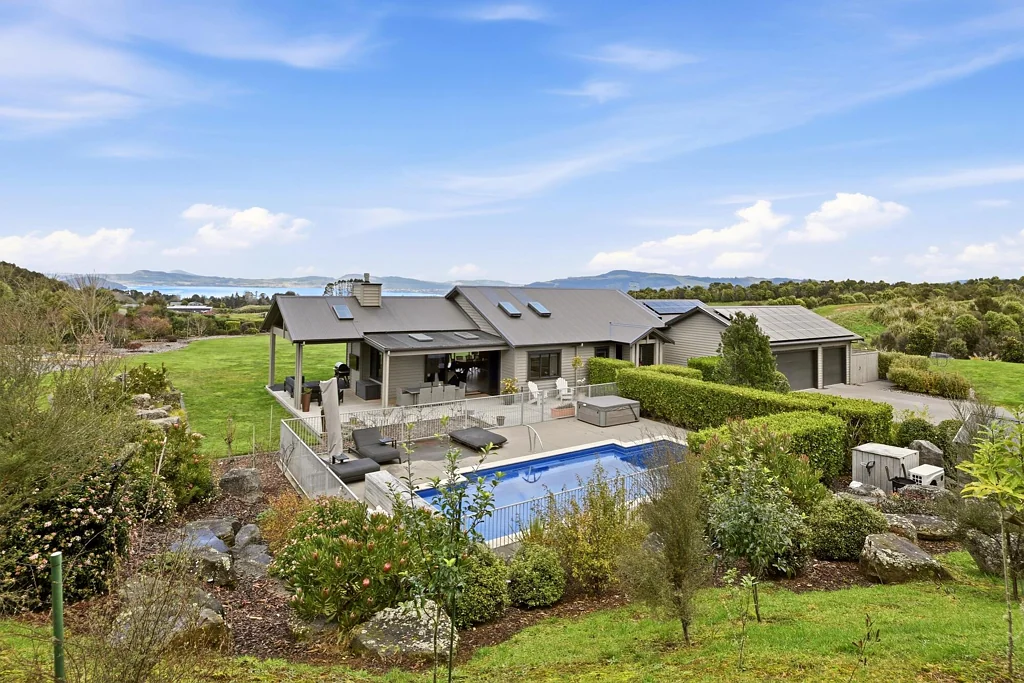 Hamurana  Modern timeless design with exceptional quality