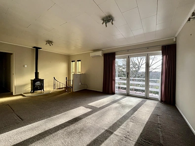 5 Bedroom - Botany Downs Secondary College Zone!