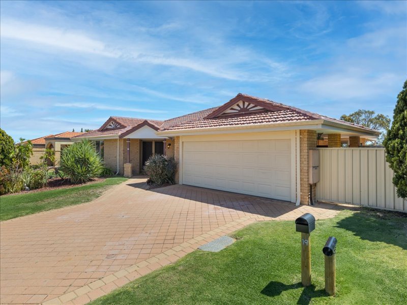 19 WHITECLIFFE SQ, ILUKA WA 6028, 0 habitaciones, 0 baños, House