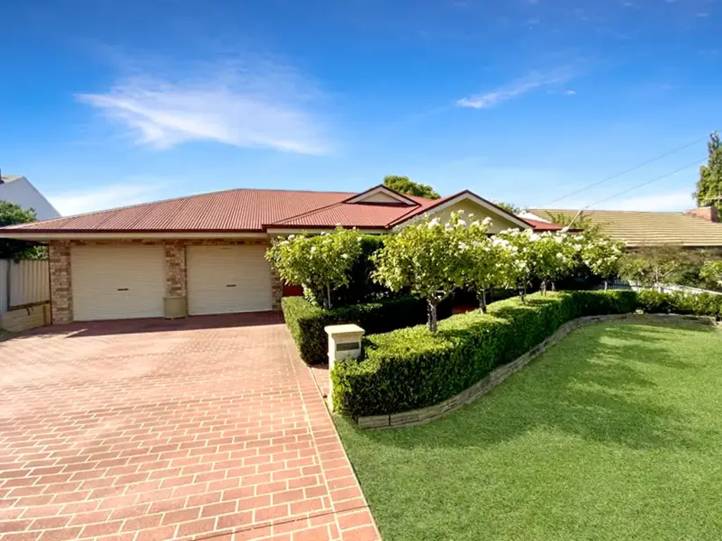 Forbes 4Zimmer Spacious Family Living - Prime Camp Hill Location