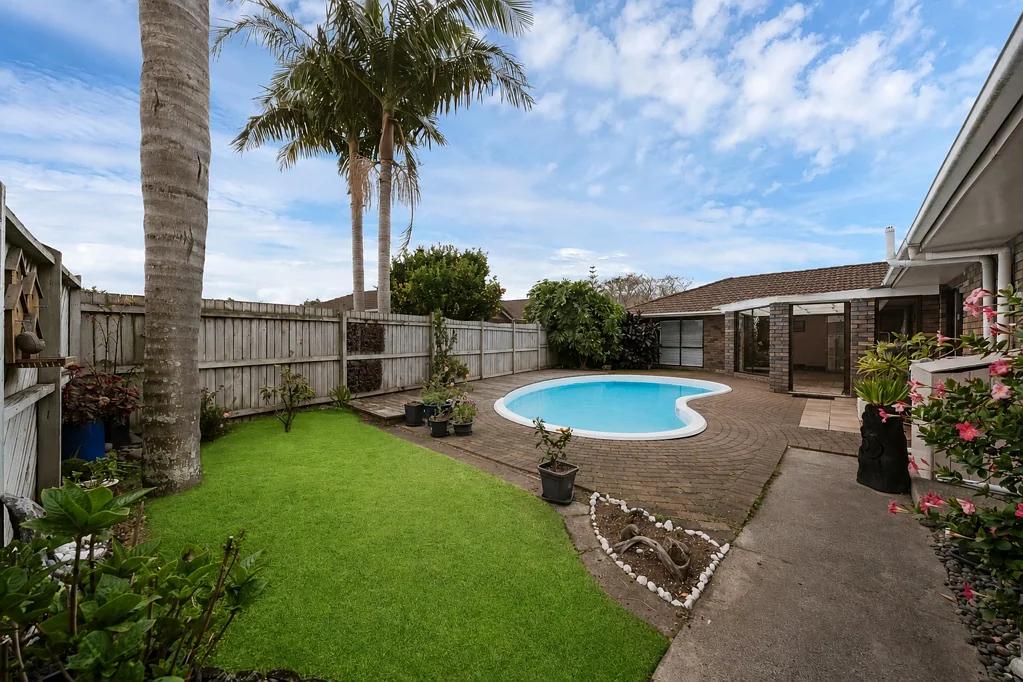 Conifer Grove 5房  Peace, Privacy & Pure Potential