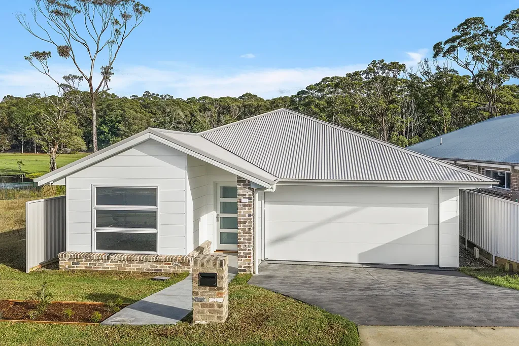Sussex Inlet 4房  HOME IN ONE