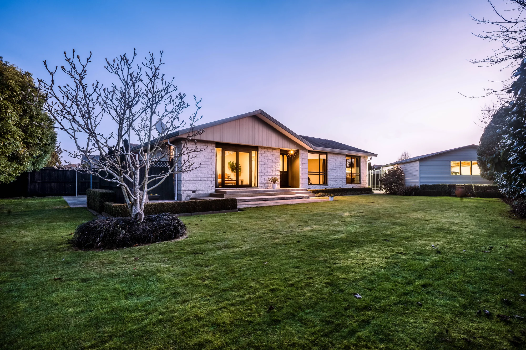 Redwood 3Zimmer The Ultimate Family Package with an XL Garage!