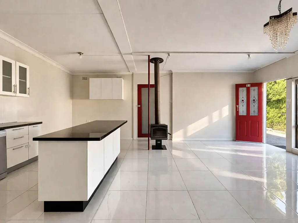 Lethbridge Park 5Kwarto House & Granny Flat | Fully Leased Investment Opportunity