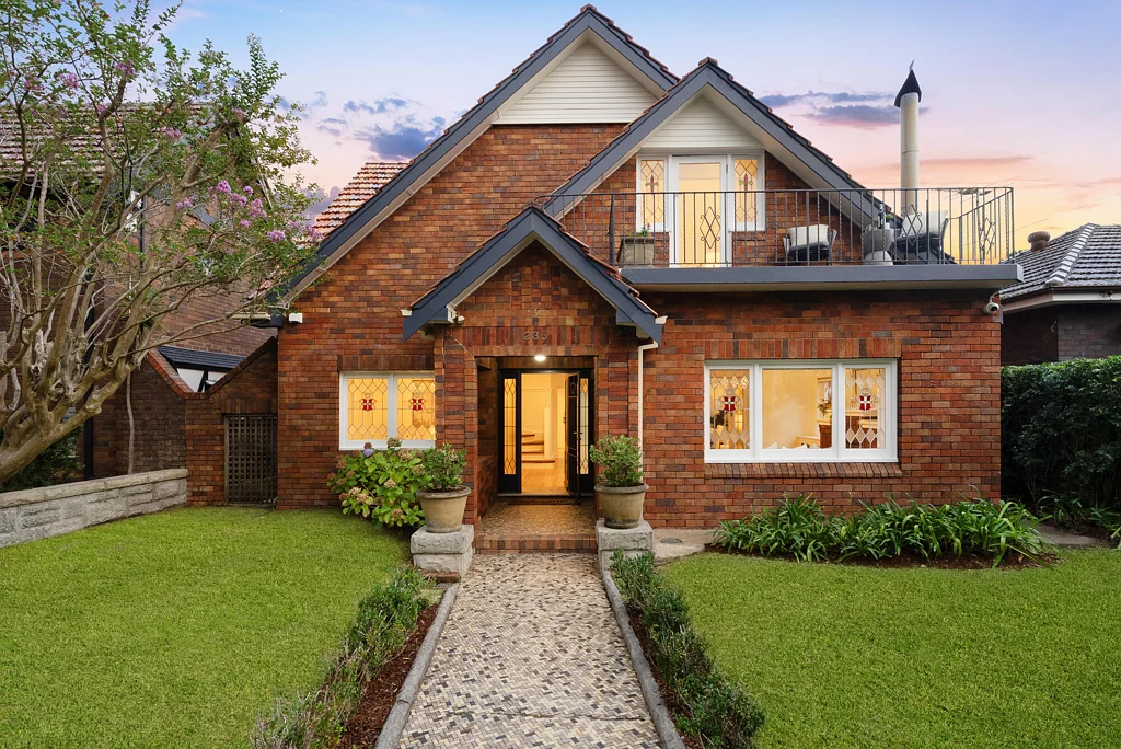 235 Sailors Bay Road, Northbridge, NSW 2063