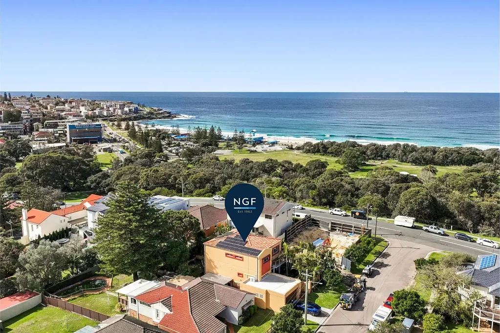 Maroubra 6ਬੈੱਡਰੂਮ A Private Beachside Sanctuary Located Metres from Nature Reserve and Sand