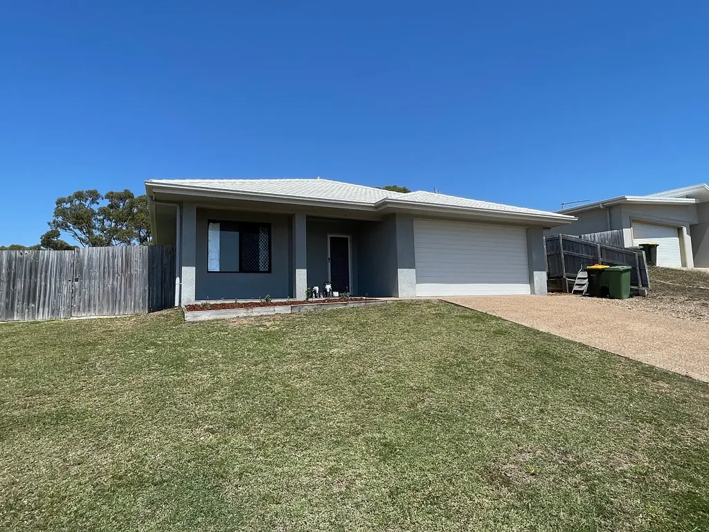 17 Sapphire Crescent, Bowen, QLD 4805