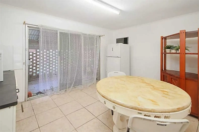 386 McCullough Street, Macgregor, QLD 4109, 5房, 2浴, House