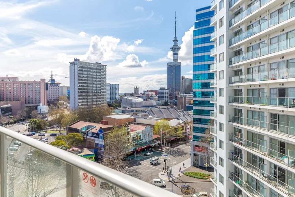 Bright City Living with Balcony Views