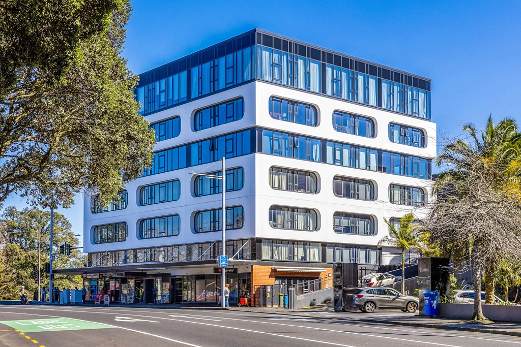 Grafton 1房  Spacious Living, Central Location