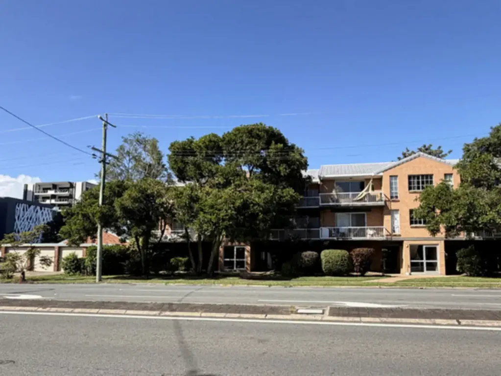2 Bedroom Apartment Close to Southport CBD