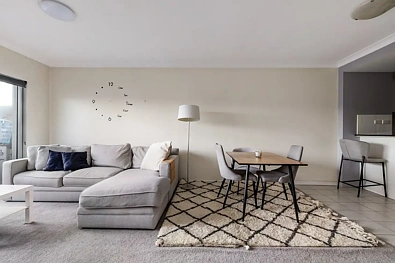 St Peters 1 Bedroom Lifestyle pad in revered city-fringe pocket