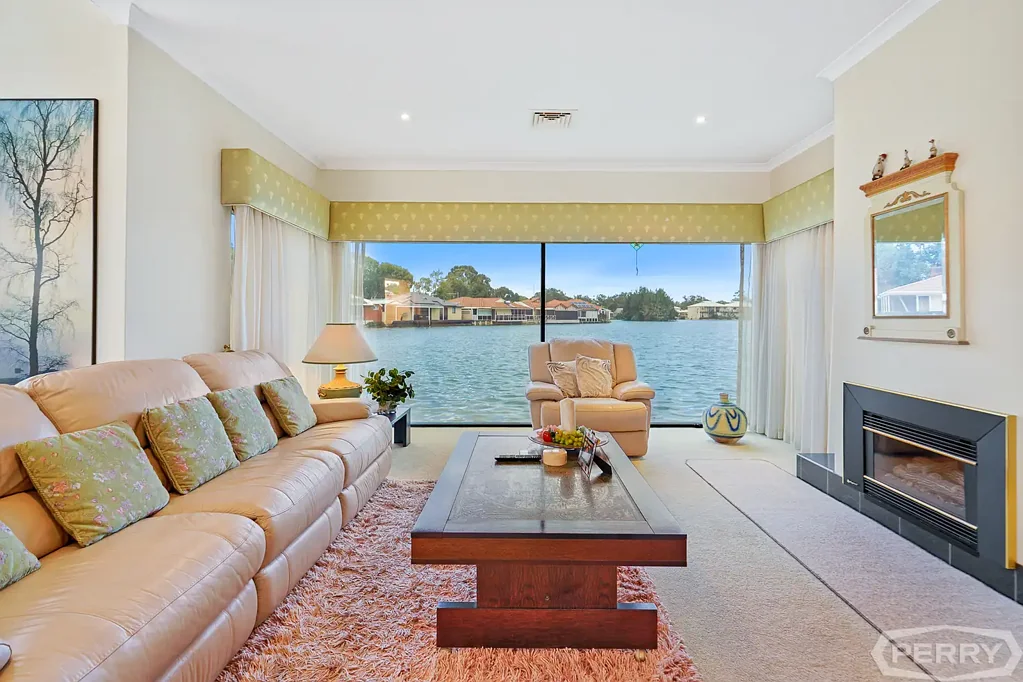 26 Foreshore Cove, South Yunderup, WA 6208