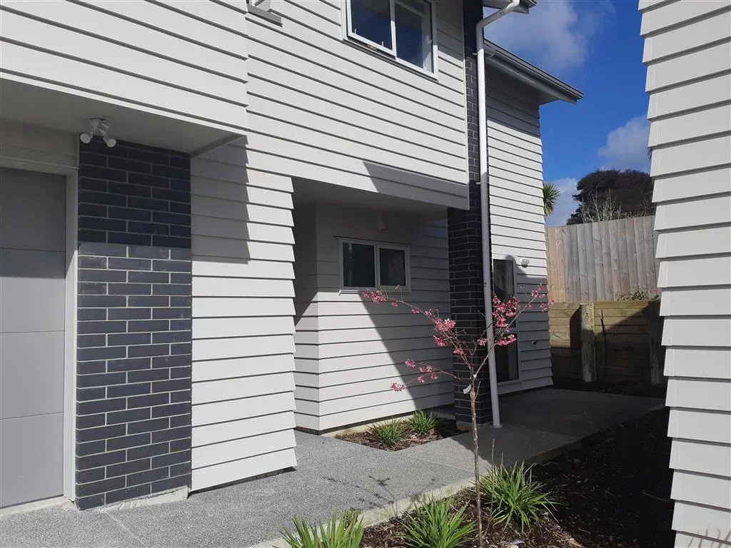 NEW LYNN
