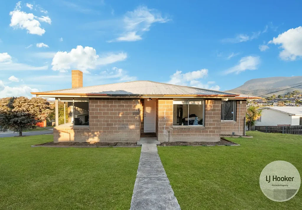 Glenorchy 3 Bedroom Fully Renovated Gem in the Heart of Glenorchy