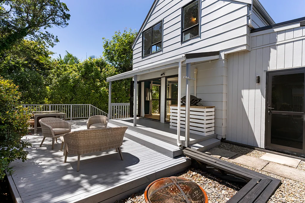 2/228 Beach Haven Road, Beach Haven, North Shore City, Auckland