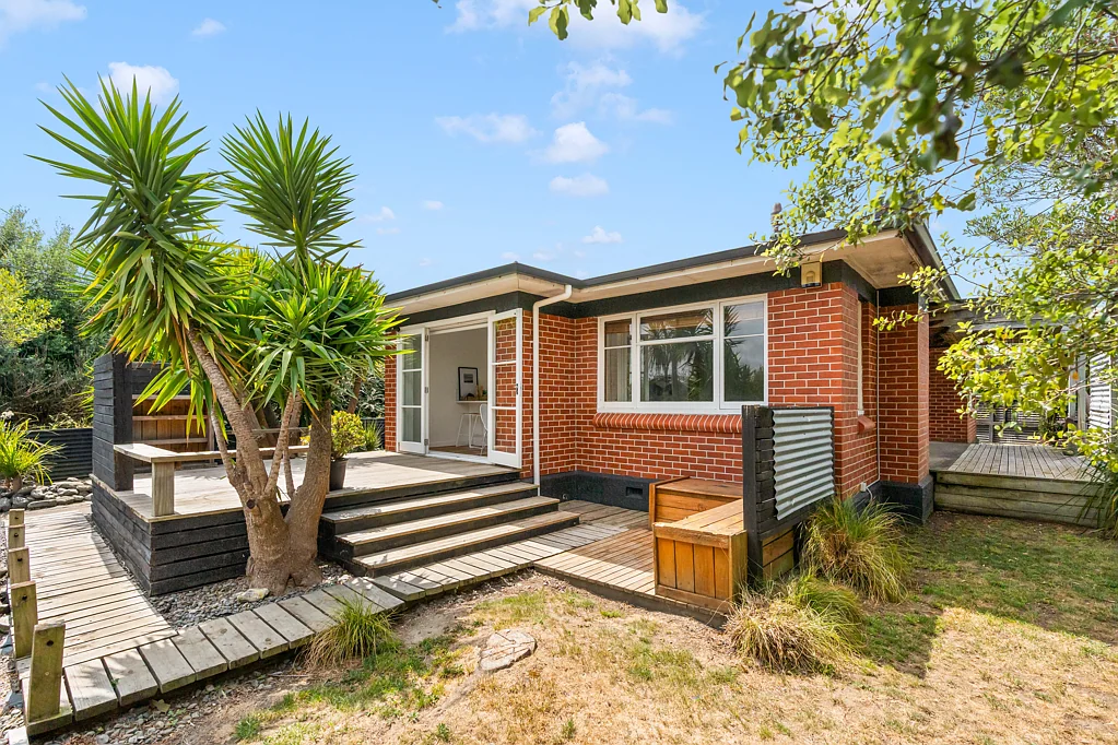 12 Cambridge Road, Martinborough, South Wairarapa, Wellington