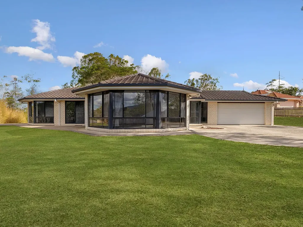 25 Nautilus Close, Karalee, QLD 4306