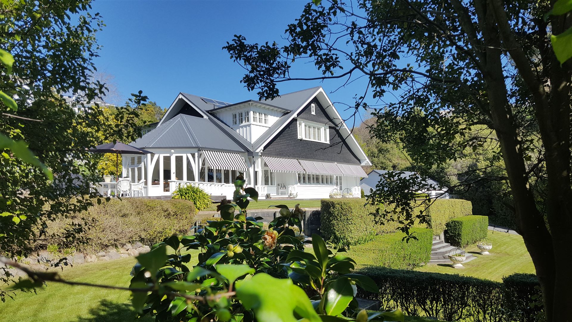 36b Hackthorne Road, Cashmere, Christchurch, 5 phòng ngủ, 0 phòng tắm