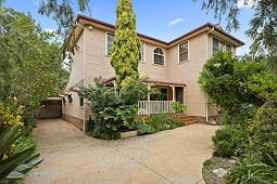 26 Fairburn Avenue, West Pennant Hills