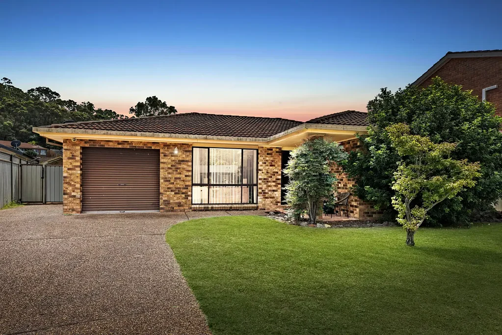 Umina Beach 4ห้องนอน Single level family home set in peaceful estate