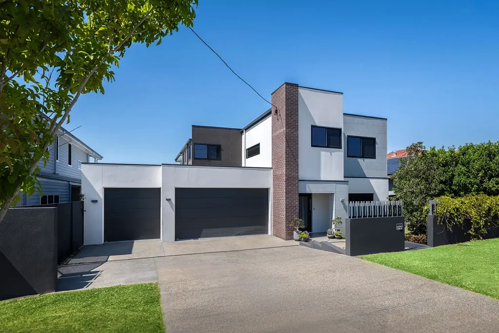 Wavell Heights 4部屋 Luxurious Family Entertainer in Prime Wavell Locale