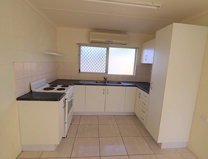 2-4 Davenport Street, Ayr, QLD 4807, 4 ਕਮਰੇ, 2 ਬਾਥਰੂਮ, Apartment
