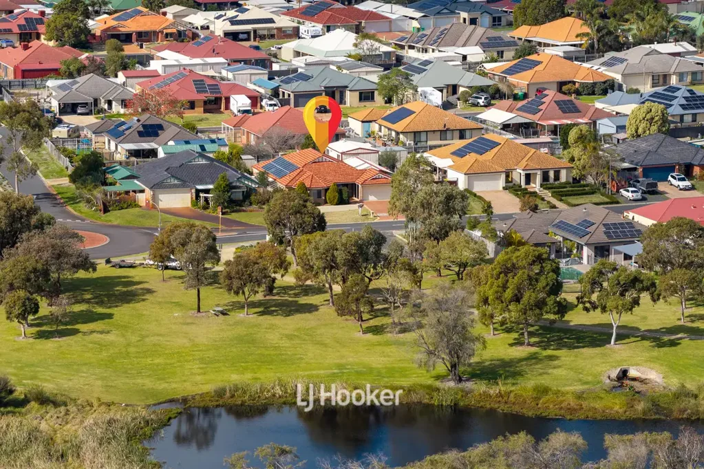 Australind 4部屋 Spacious Family Living in a Prime Parkside Location