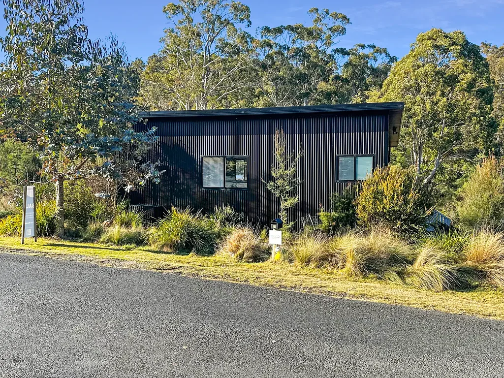 St Marys 2 Bedroom A Modern Take on Rural Living