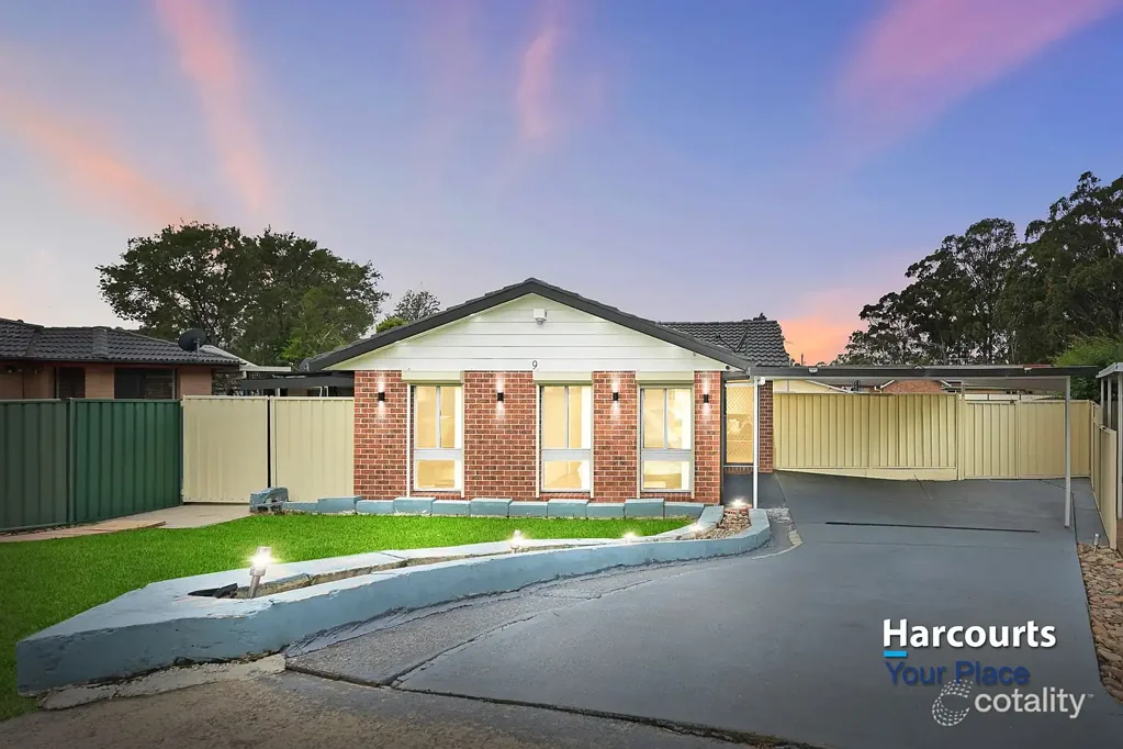 Well sized family home with solar!