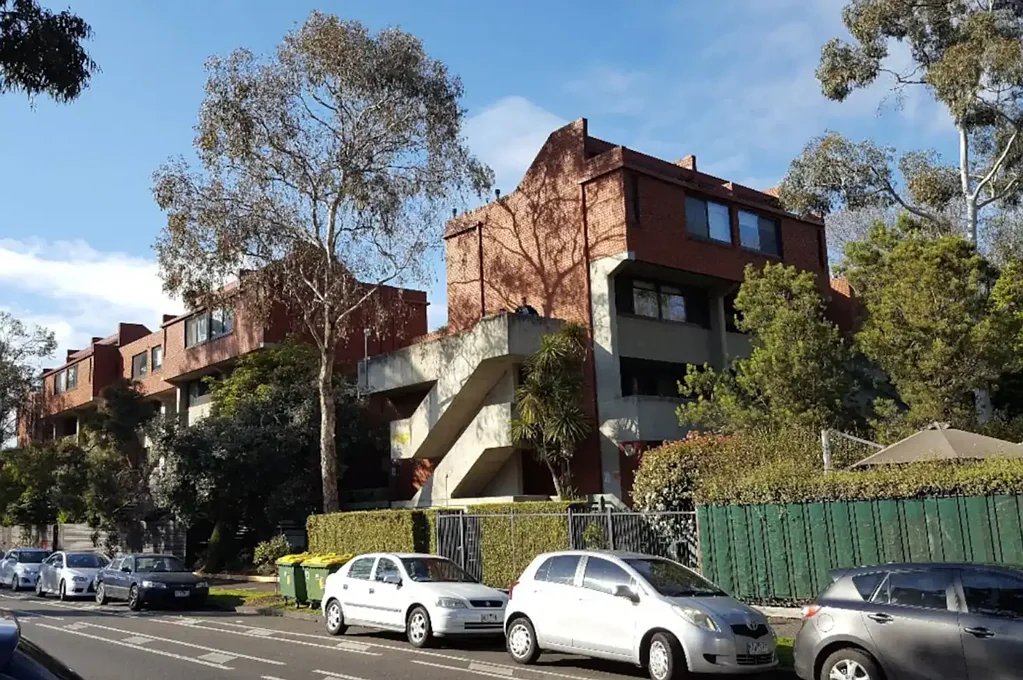 Fully Furnished Apartment - Just Move Right On In!