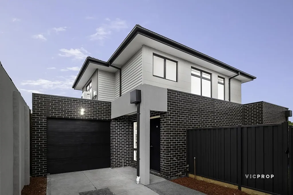 Fawkner 4Zimmer Brand-New Family Elegance in a Central Setting