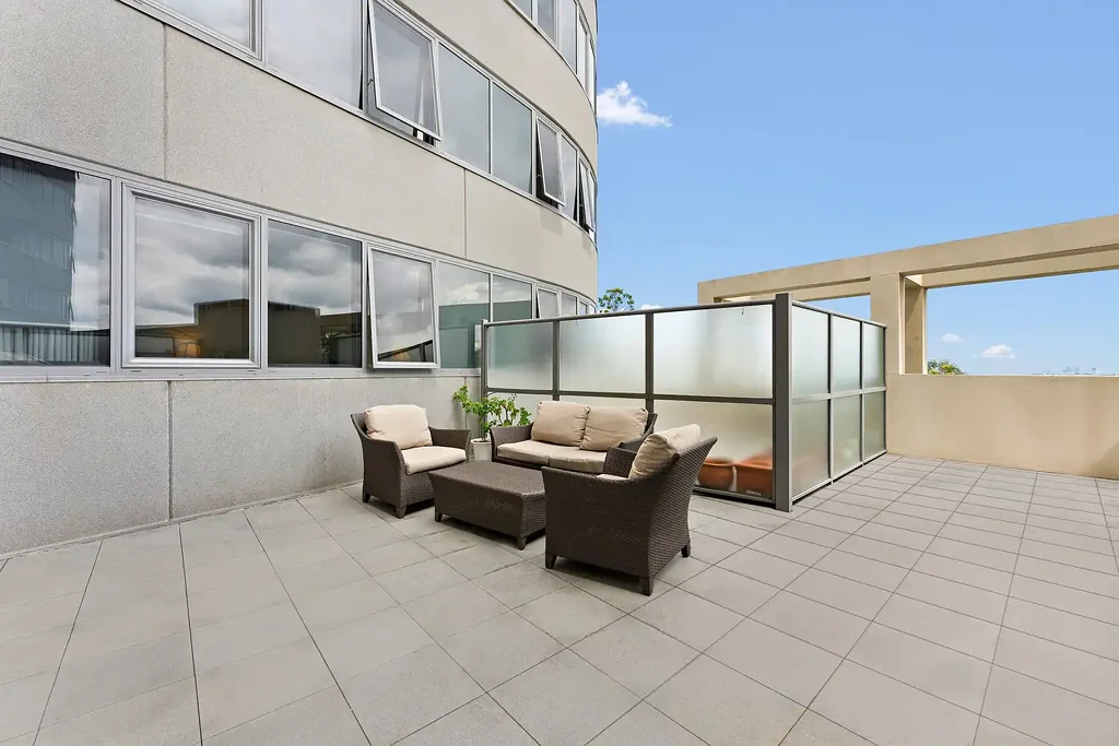 30/14 Brown Street, Chatswood, NSW 2067