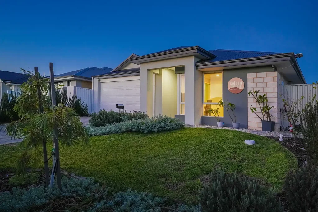 Wanneroo 3ਬੈੱਡਰੂਮ Low Maintenace Living in the Myella Private Estate.
SUNDAY HOME OPEN CANCELLED - This Property is now Under Offer
