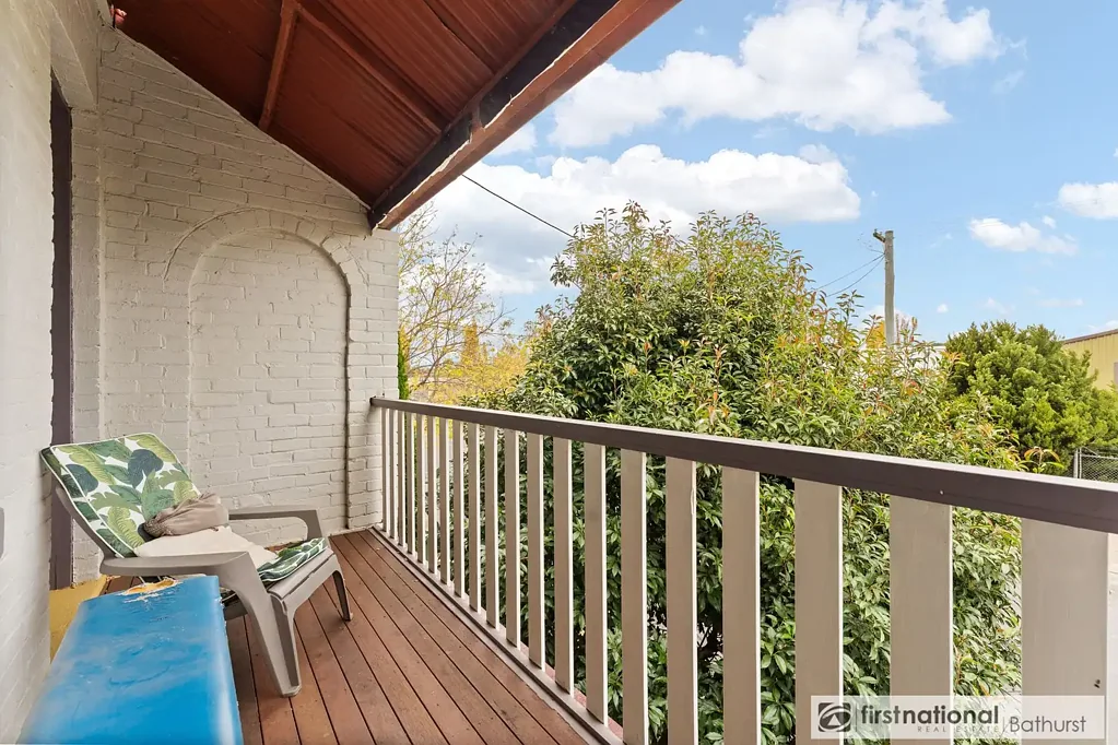 61 Carlingford Street, Bathurst, NSW 2795