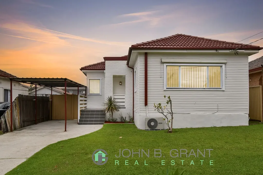 Family-Friendly Home Offering Space, Comfort & Practicality
