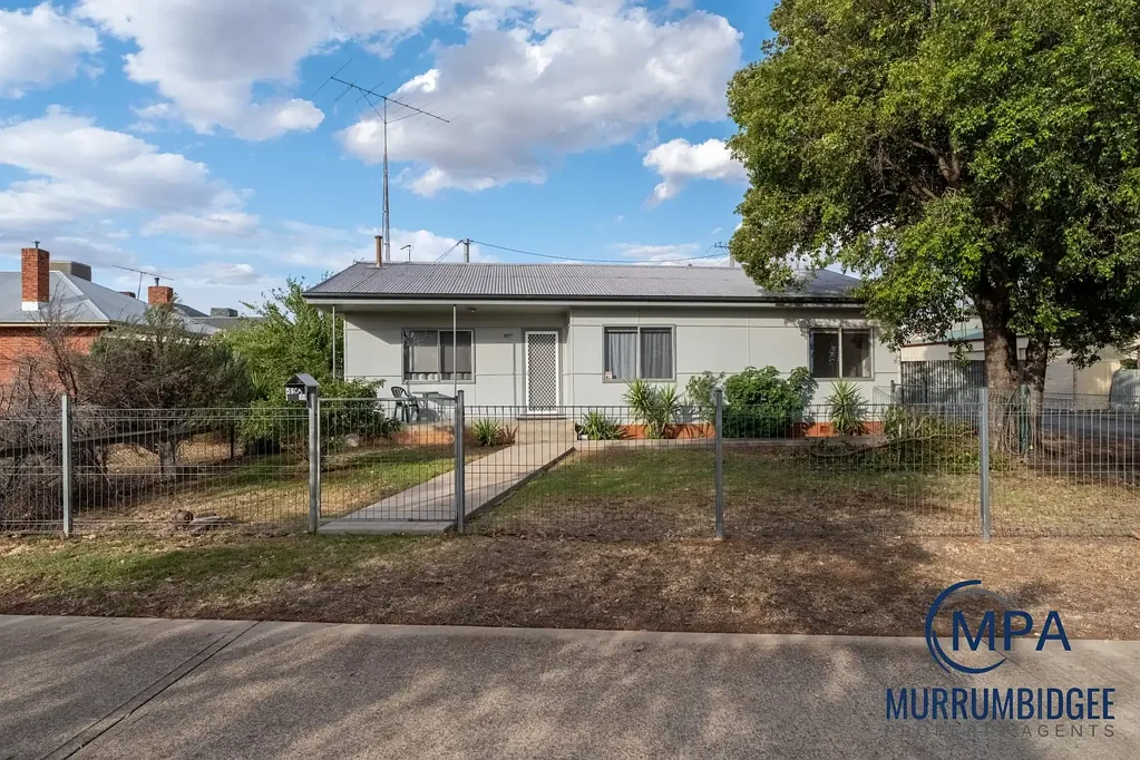 49A Acacia Avenue, Leeton, NSW 2705