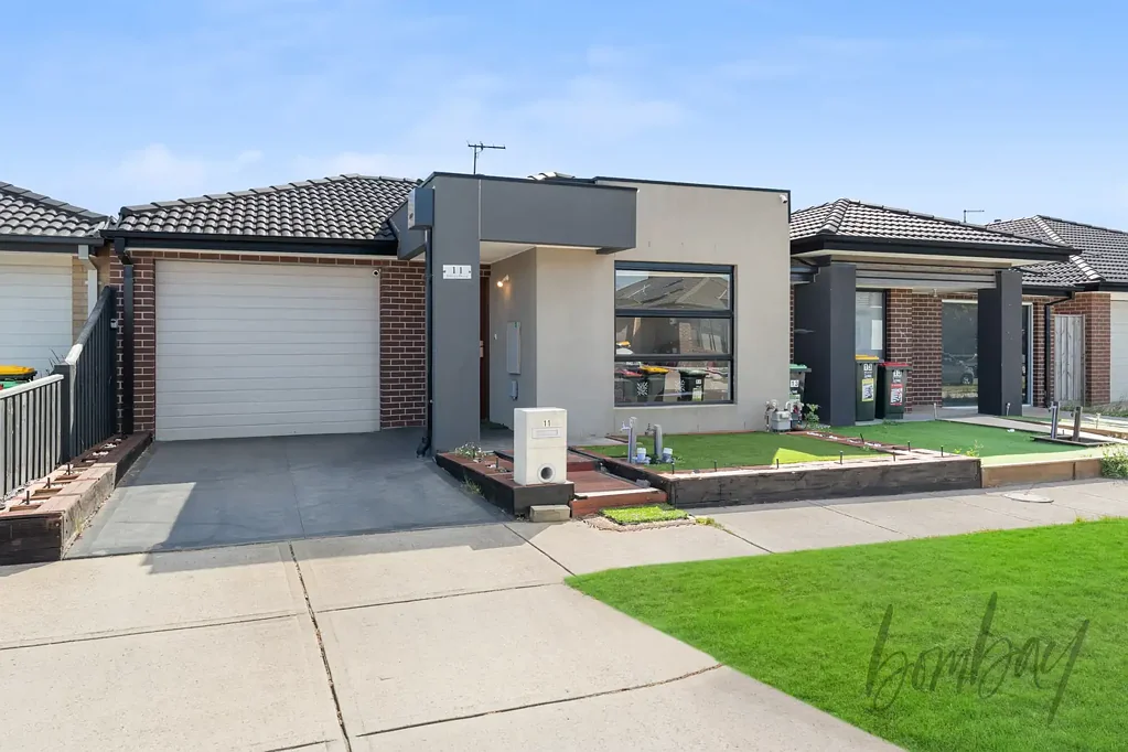 11 Bringa Drive, Mickleham, VIC 3064