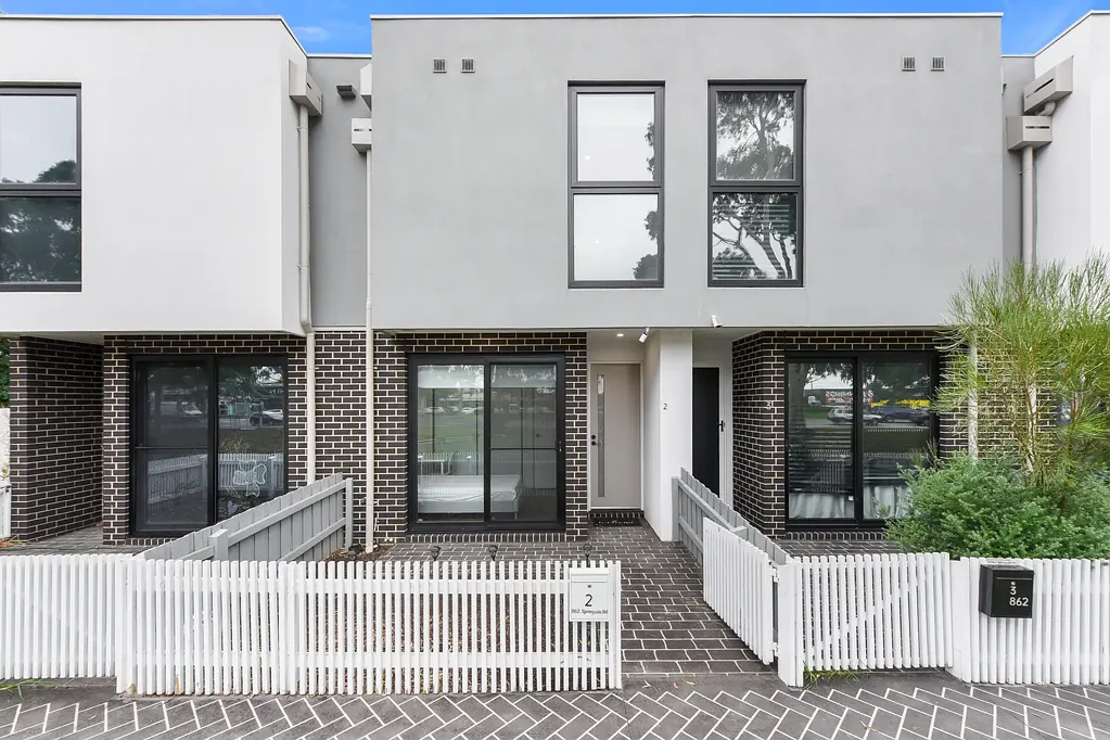 2/862 Springvale Road, Mulgrave, VIC 3170