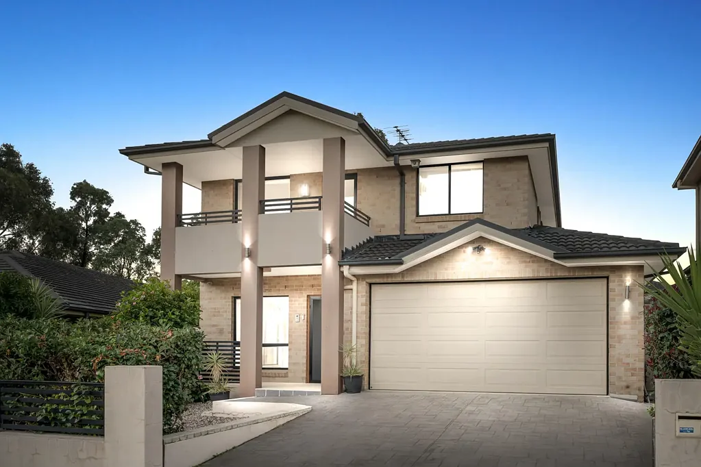 Seven Hills 4 Bedroom A generous gem of a home!