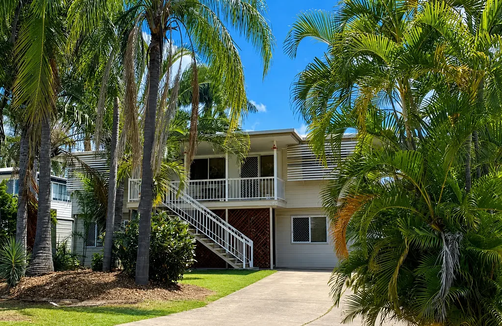 Large 5 Bedroom home in Moranbah
