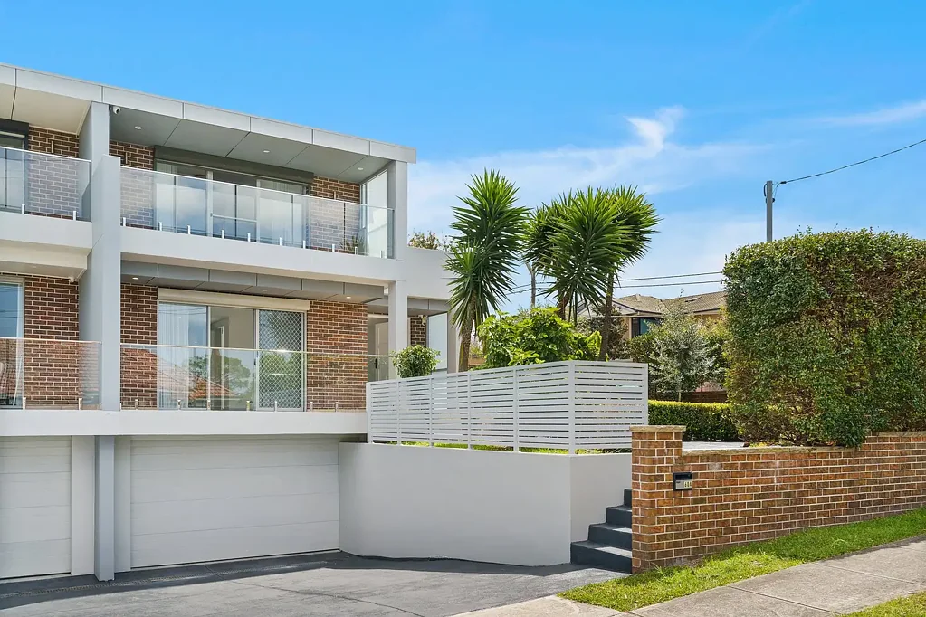 Impressive Duplex Offering Space, Views and Convenience