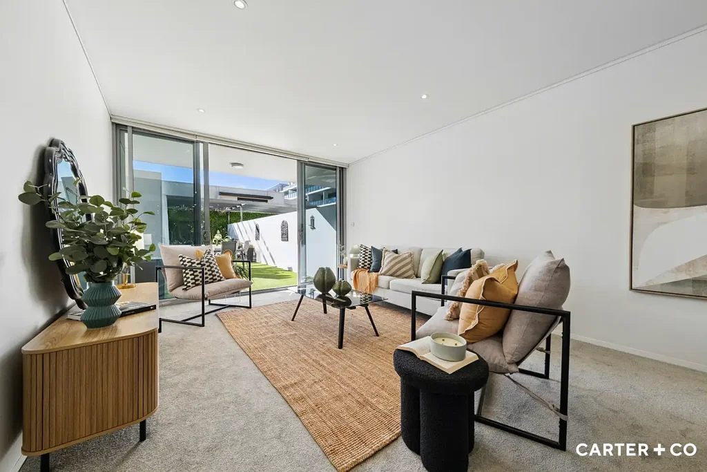 Kingston 2 Slaapkamer Step Outside to a Life of Leisure and Luxury